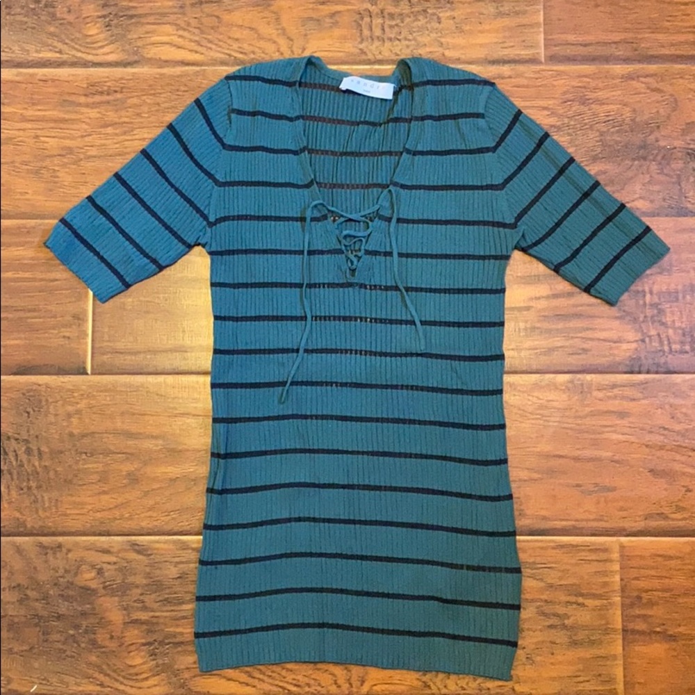 Sandro | Beautiful green laced top